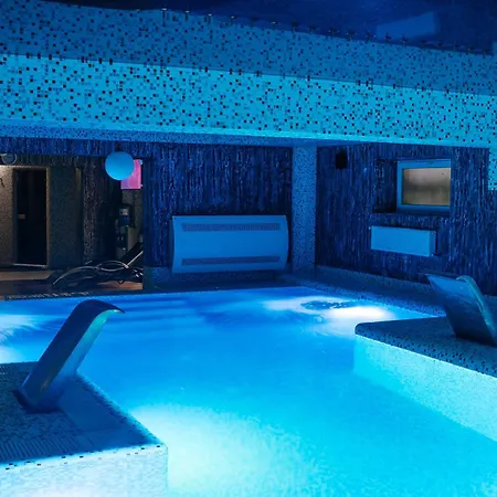 Marmaros Apart-Hotel & Spa-3